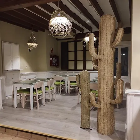 Hostal Loreto-2